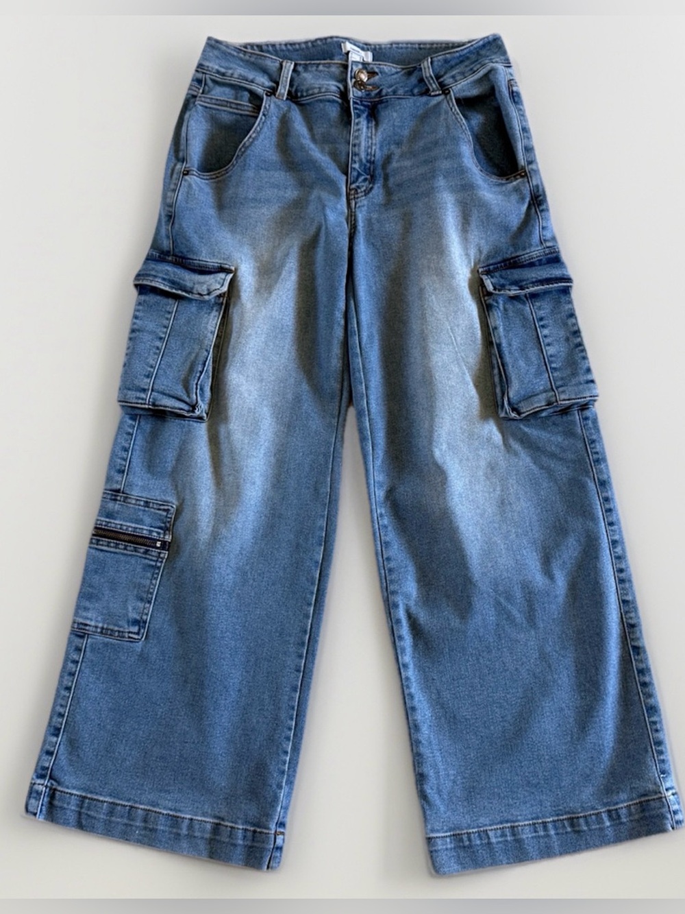 Forever 21 Wide Leg Cargo Jeans Size 28 Baggy Denim